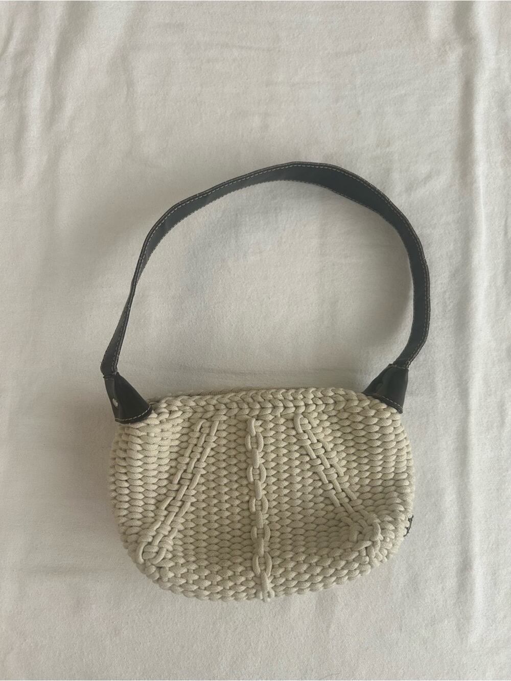Liz Claiborne Ivory Woven Shoulder Bag Y2K Coastal Crochet Baguette Purse